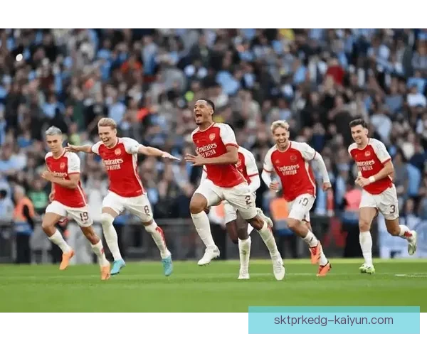 英超联赛进展显著，近期球队表现稳健，竞争局势日趋明朗