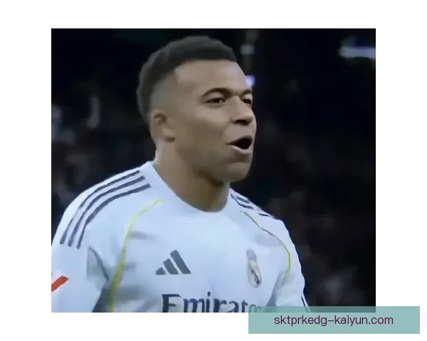 姆巴佩冲刺速度纪录引发关注，展现其卓越的竞技状态与潜力