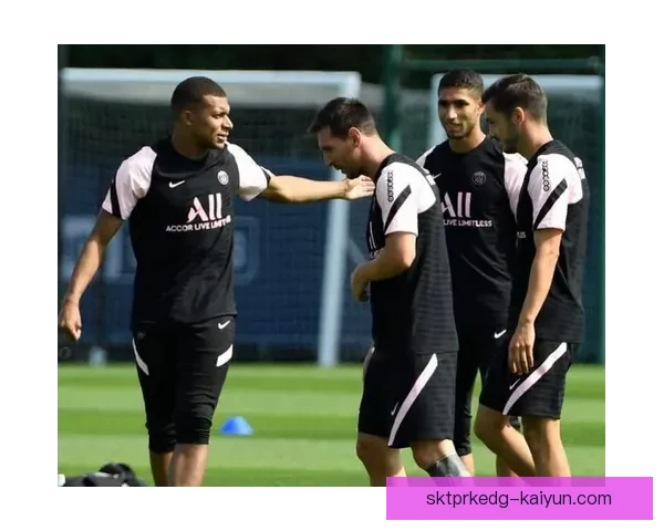 阿什拉夫近期表现稳健，速度数据持续保持世界第一位。